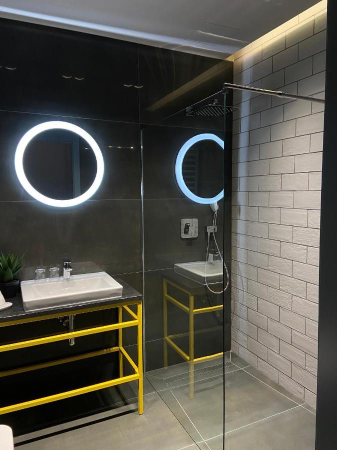 Aparts Hotel رادوم المظهر الخارجي الصورة