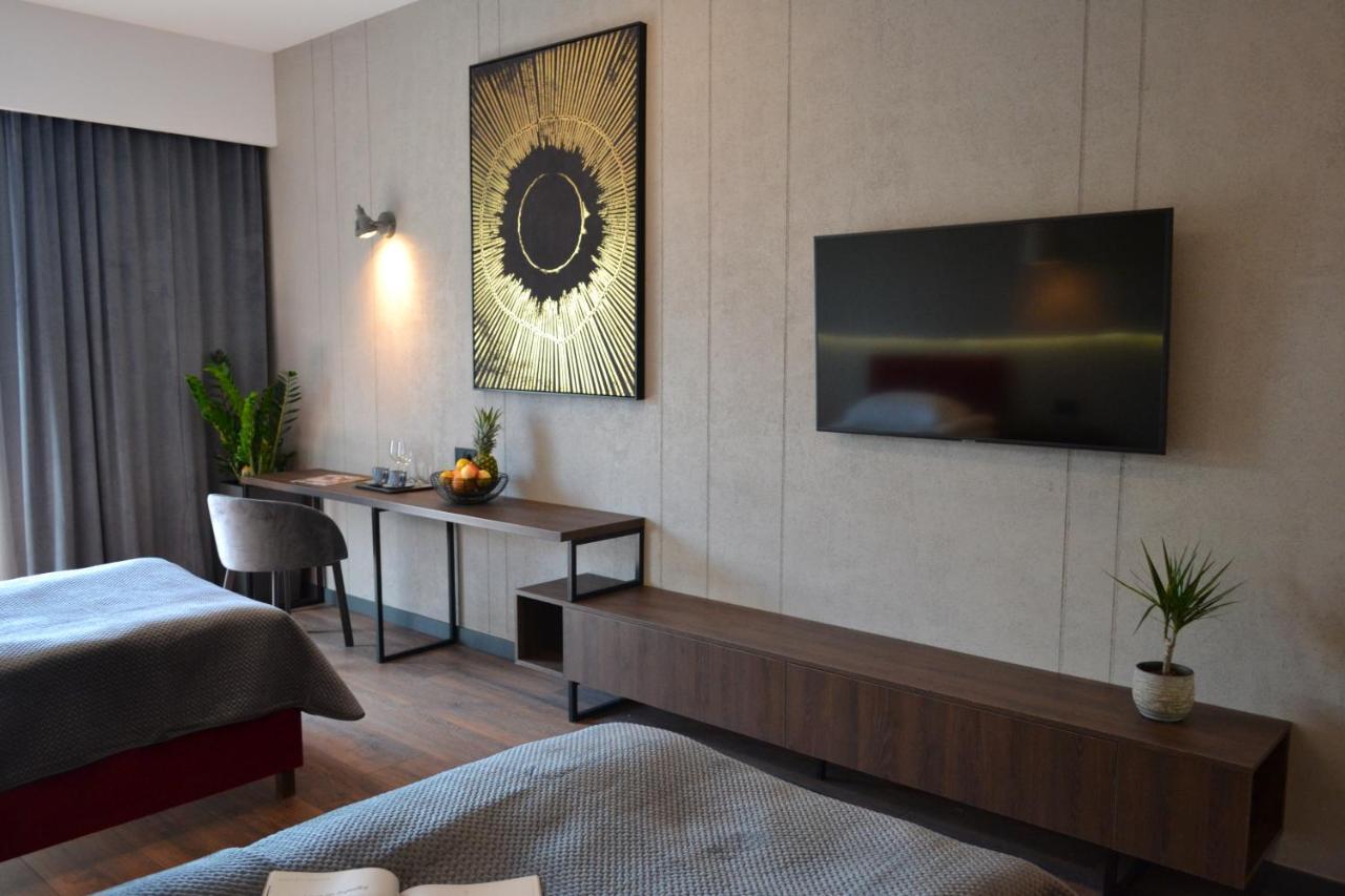 Aparts Hotel رادوم المظهر الخارجي الصورة